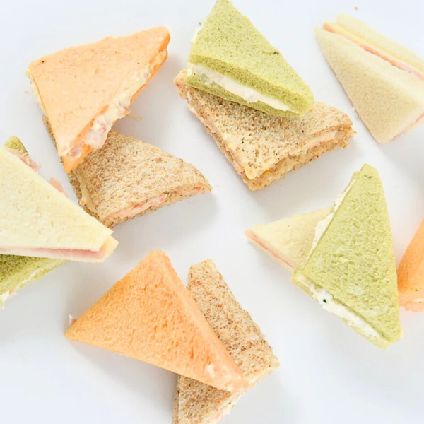 - Bandeja Mini sándwiches -