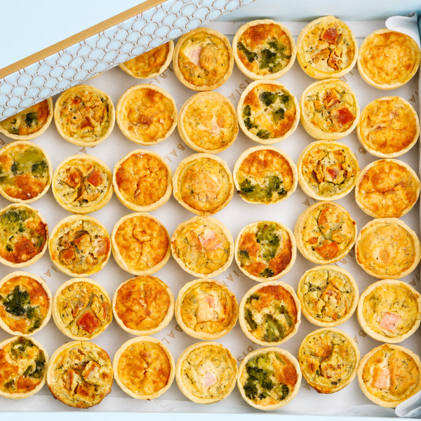 Bandeja de mini quiches