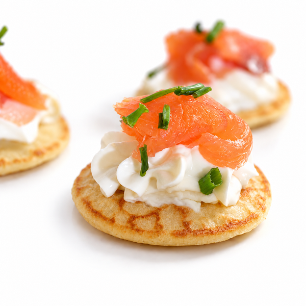 Bandeja Blinis de salmón