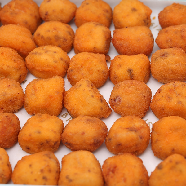 - Bandeja croquetas de cecina -