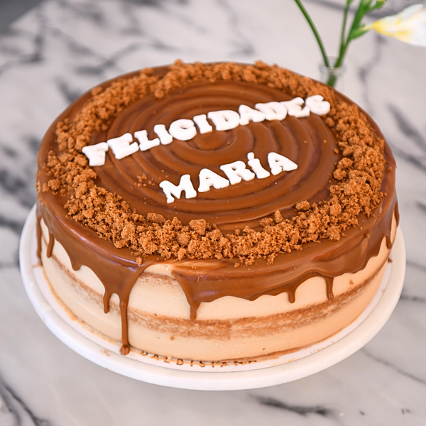 - Tarta con crema Lotus Biscoff -