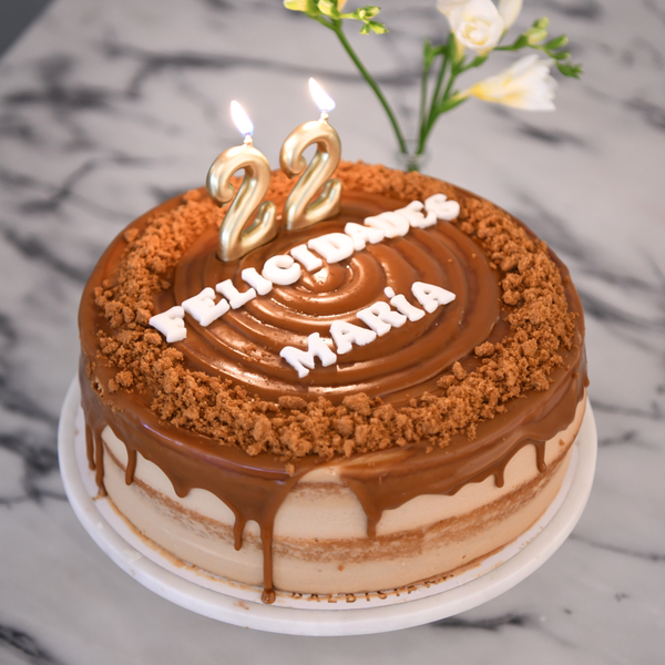 - Tarta con crema Lotus Biscoff -