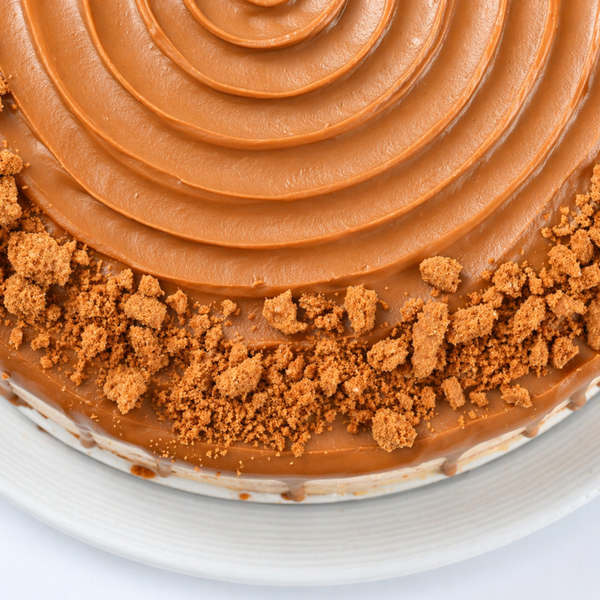 - Tarta con crema Lotus Biscoff -